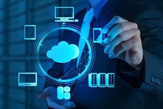 挑戰(zhàn)與機(jī)遇并存 計(jì)算機(jī)軟件技術(shù)開(kāi)發(fā)——大學(xué)里既難學(xué)又高薪的專(zhuān)業(yè)解析